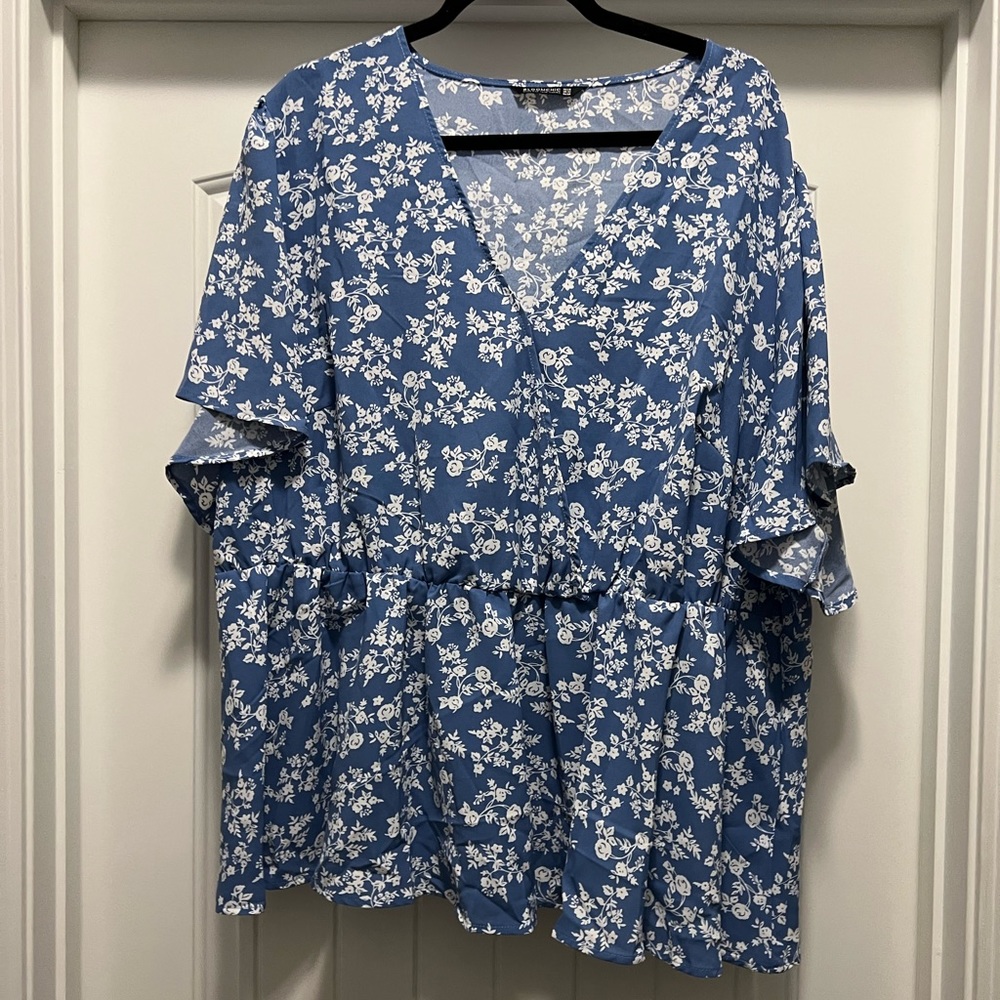BloomChic Floral Print V-Neck Blouse